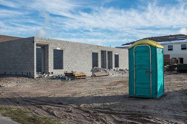 Best Portable restroom trailer rental  in Wellington, TX